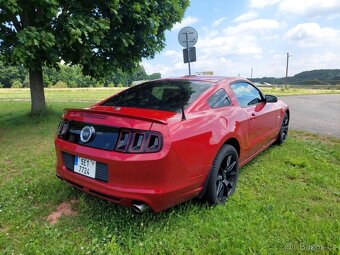 Ford mustang 5.0 GT  automat. - 8