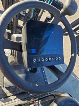 mininakladač Schmidt 3530, - 8