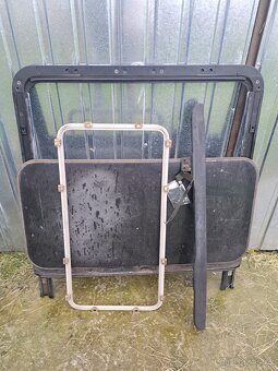 Díly Audi 80 B3 - 8