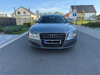 AUDI A8 4:2 FSI R.V 2012 Quattro pěkný vzhled top stav - 8