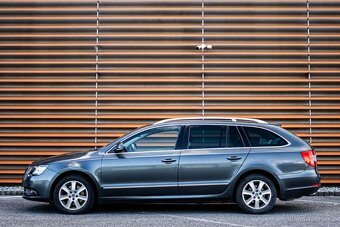 Škoda Superb Combi 2.0 TDI CR Elegance DSG - 8