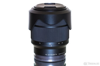 Sony FE 28-70mm f/3,5-5,6 + UV filtr TOP STAV - 8