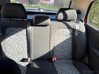 ŠKODA FABIA 1,2 HTP 2006 - 8