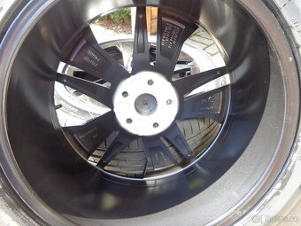 5x112 19" Skoda Enyaq-Elroq / Cupra Born orig.letna sada - 8