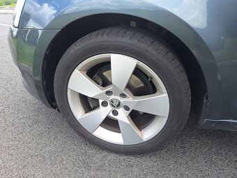 Škoda octavia 3 2.0 TDi 110kw - 8