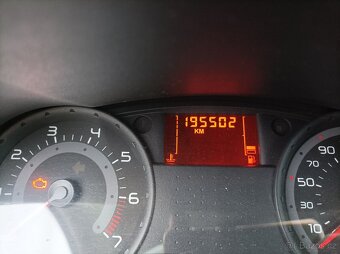 Renault clio - 8