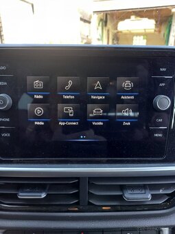 VW T-ROC 1.0 TSI 81 kw, 110 ps - 8