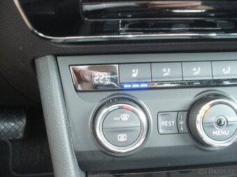 Škoda Superb 2.0 TDi L&K DSG PANORAMA DPH - 8