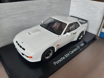 Volha, Citroën, Porsche Ford a Saab 1:18 MCG - 8