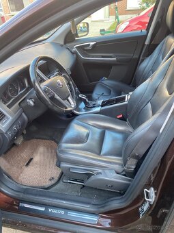 Volvo XC 60 - 8