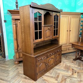 Stěna tmavá dubová, 6 d., 3 š., sklo - 8