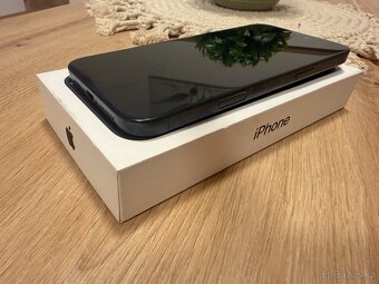 iPhone 16 Pro Max, Black Titanium, 256GB - 8