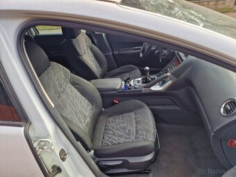 Peugeot 3008 1.6 benzin - hezký - - 8