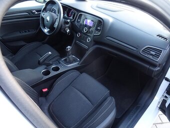 Megane IV. - 8