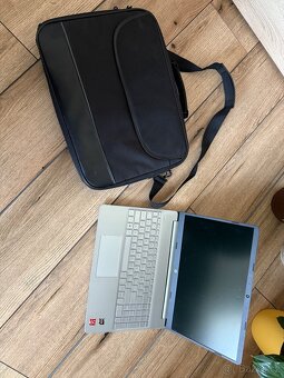 Notebook HP - 8