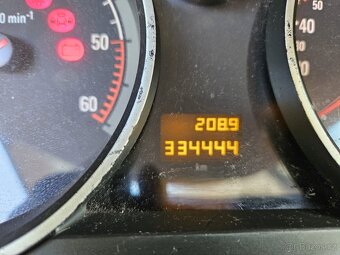 Opel Zafira 1,9 Diesel 7mimístné - 8