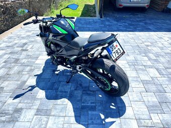 Kawasaki Z800 - 8