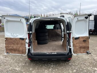 Prodám Dacia Dokker  1.6.,75kw. Koupeno nové v ČR - 8