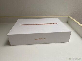 MacBook Air 13" (2018) — i5 / 8 GB RAM / 128 GB SSD - 8