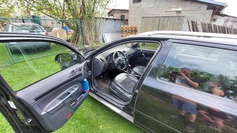 Škoda Octavia 2 Laurin a Klement - 8