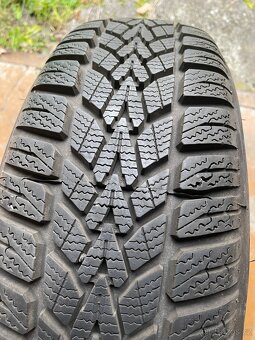 Zimní pneu 185/60 R15 včetně disků - 8