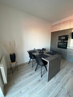 Pronájem bytu Milovice 1+kk, 39 m2 včetně balkonu - 8