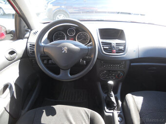 Peugeot 206+ 1.1i 44Kw - 8