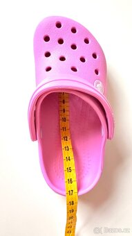 Dívčí nazouváky Crocs, vel. C10 /27-28/ - 8