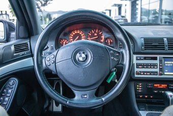 Bmw e39 540i - 8