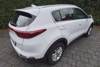 Prodám Kia Sportage 1,6 GDi 97Kw benzín - 8