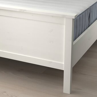 Postel s matrací 200x180 - 8