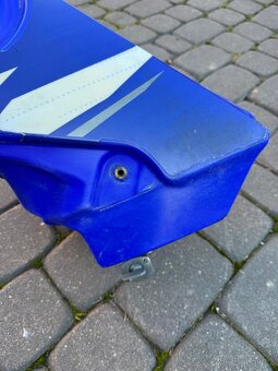 Palivová nádrž s kohoutkem Yamaha YZ 125 250  r 02-04 - 8