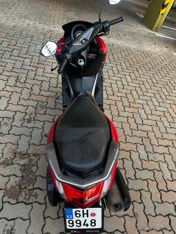 Yamaha N-Max 155 - 8