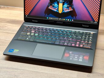 MSI SWORD 16 HX B14V_i7-14650HX_32GB_1TB_RTX 4070 8GB - 8