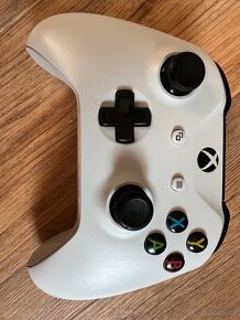 Xbox One S - 8