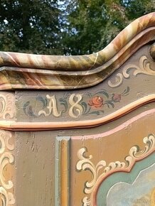 Starožitná skříň - 8