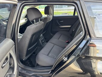 BMW E91 2.0 Diesel – automat, rok 2007 - 8