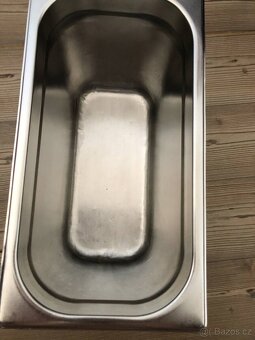 Gastronádoby s vikem z nerezu GN1/3-GN1/4 200m 40ks - 8