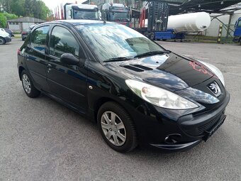 Peugeot 206 + - 8