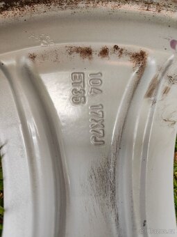 Originální alu kola Toyota RAV4 r17 5x114,3 - 8