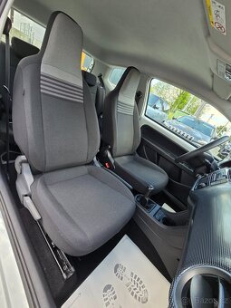VW UP 50kW CNG 1.maj.ČR 2022 /KAMERA+DIGIKLIMA+LED+TEMPOMAT/ - 8