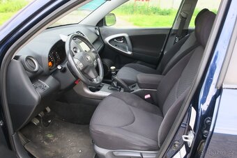 TOYOTA RAV4 2.2D4D, 100 kW, 1.MAJITEL, BEZ KOROZE - 8