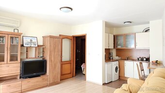 Na predaj 2-izbový apartmán – Elenite, komplex Messambria - 8