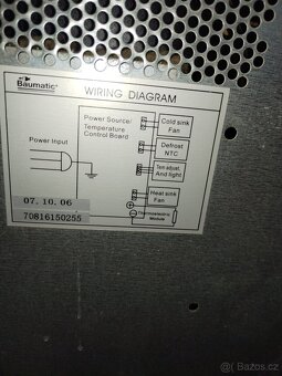 Vinotéka Baumatic BW18BL černá/sklo - 8