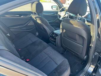 Bmw M550i perfektni stav - 8
