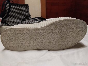 nove damske boty SINSAY - 8