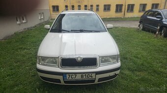 Škoda Octavia TOUR - 8