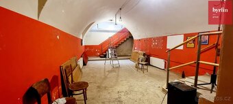 Pronájem komerčního prostoru 194 m2, centrum Opavy - 8