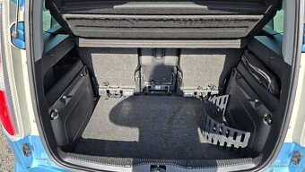 ŠKODA ROOMSTER 1.4 16V AMBITION +EDITION - 8
