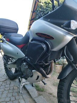 Suzuki xf 650 freewind - 8
